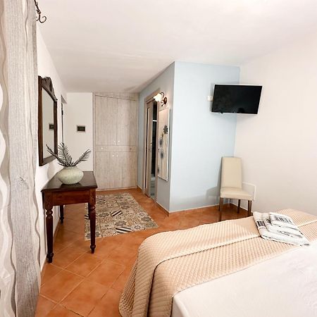 Agriturismo Resort Costa House Lampedusa Bagian luar foto