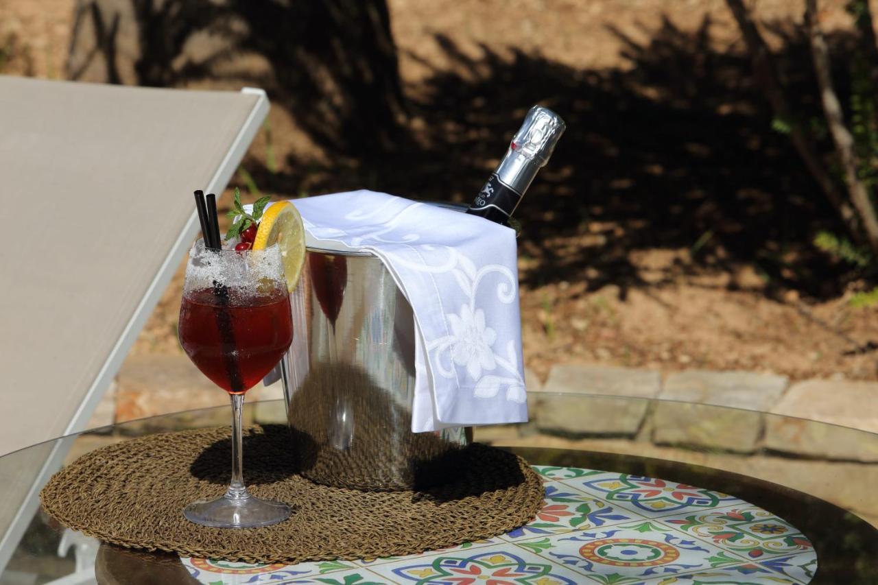 Agriturismo Resort Costa House Lampedusa Bagian luar foto