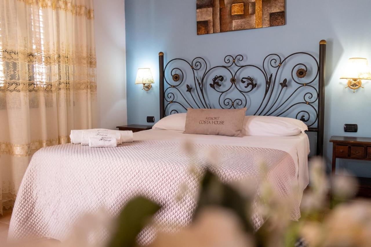 Agriturismo Resort Costa House Lampedusa Bagian luar foto